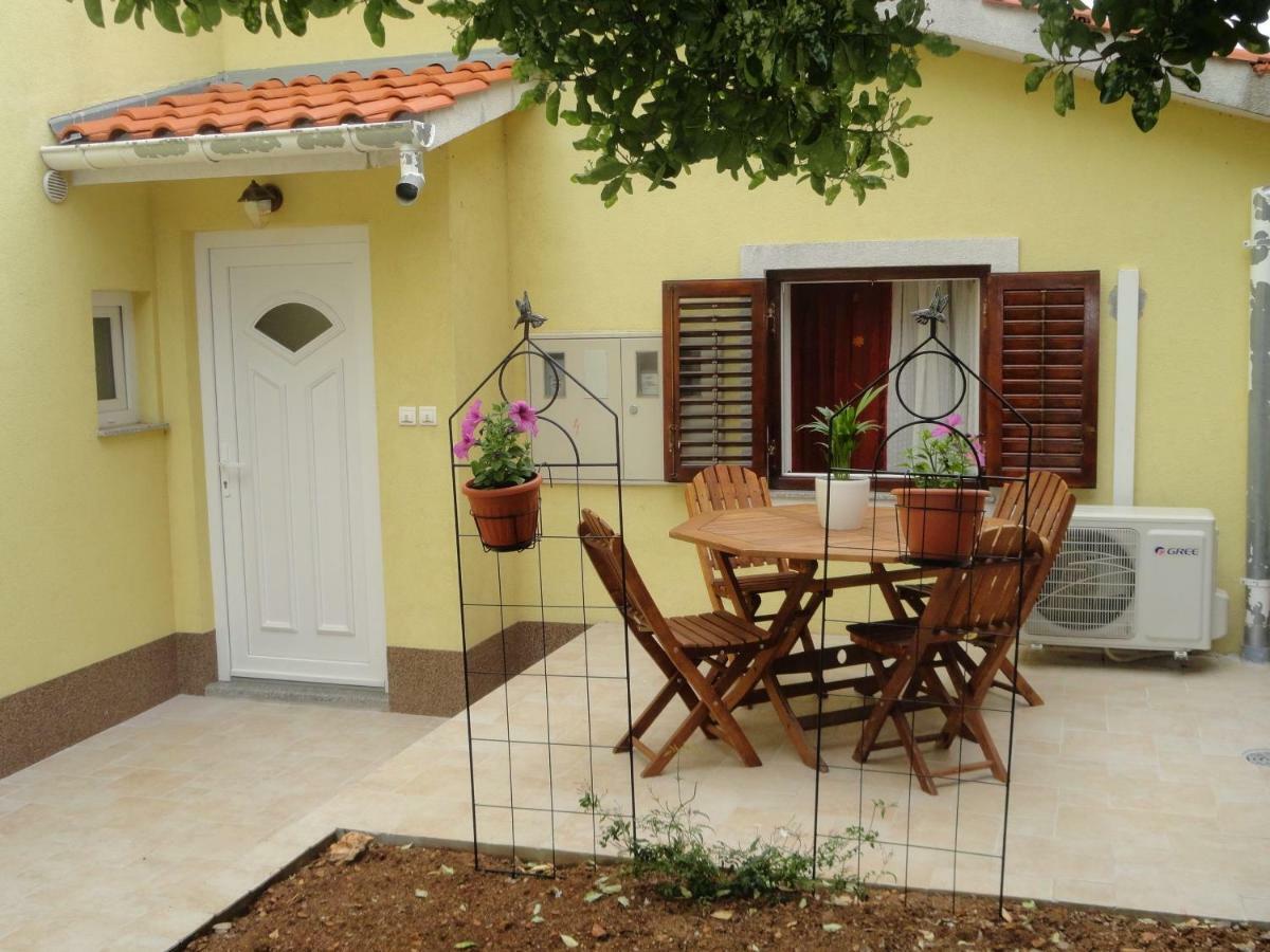 Apartment Mylo Zadar Luaran gambar